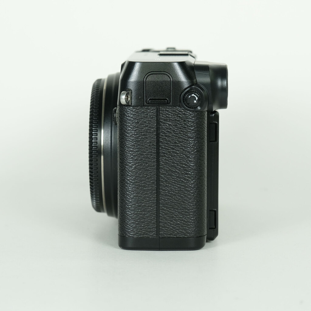 FUJIFILM GFX 50R FUJIFILM GFX 50R
