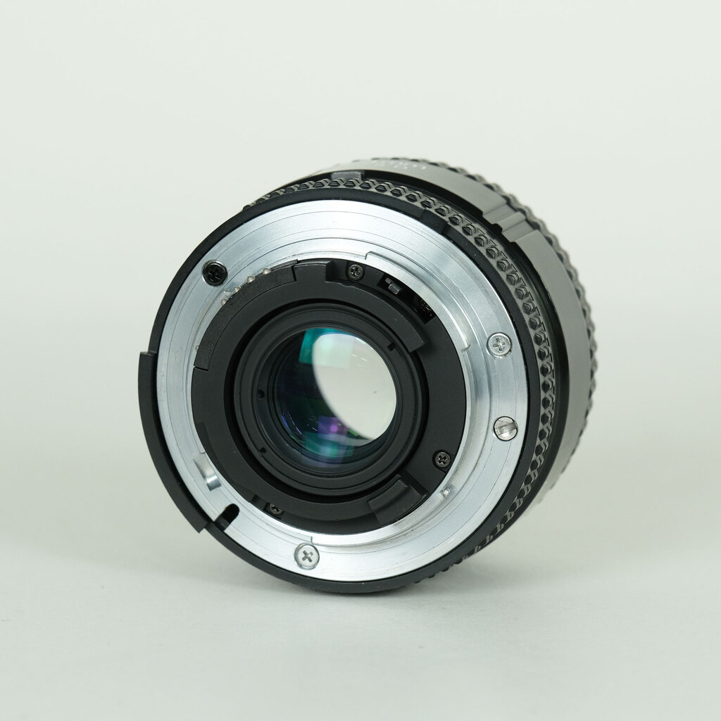 Nikon Ai AF Nikkor 24mm F2.8D