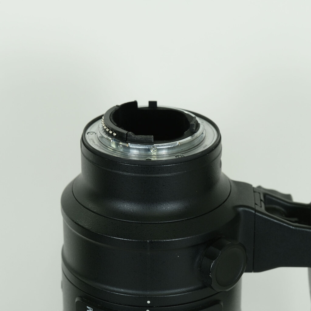 Nikon AF-S NIKKOR 70-200mm F2.8 G ED VR II
