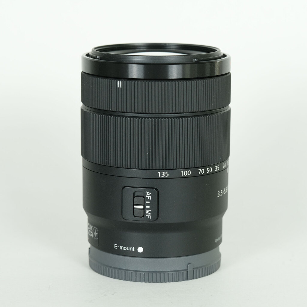 SONY E 18-135mm F3.5-5.6 OSS SEL18135