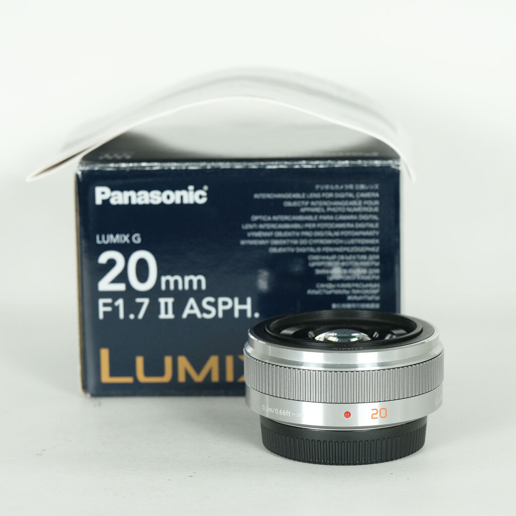 Panasonic LUMIX G 20mm F1.7 II ASPH. Panasonic LUMIX G 20mm F1.7 II ASPH.