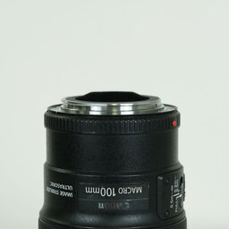Canon EF100mm F2.8Lマクロ IS USM Canon EF100mm F2.8Lマクロ IS USM