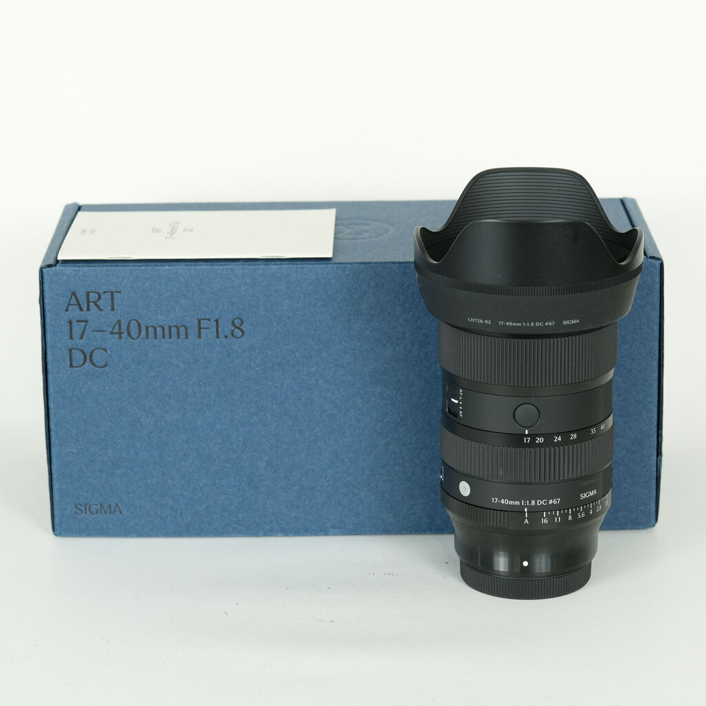 ブル出品 SIGMA 17-40mm F1.8 DC｜Art フジフイルムX用の出品 | ONE SCENE（ワン