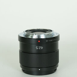 Panasonic LUMIX G 42.5mm / F1.7 ASPH. / POWER O.I.S.