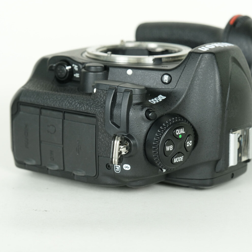 Nikon D500