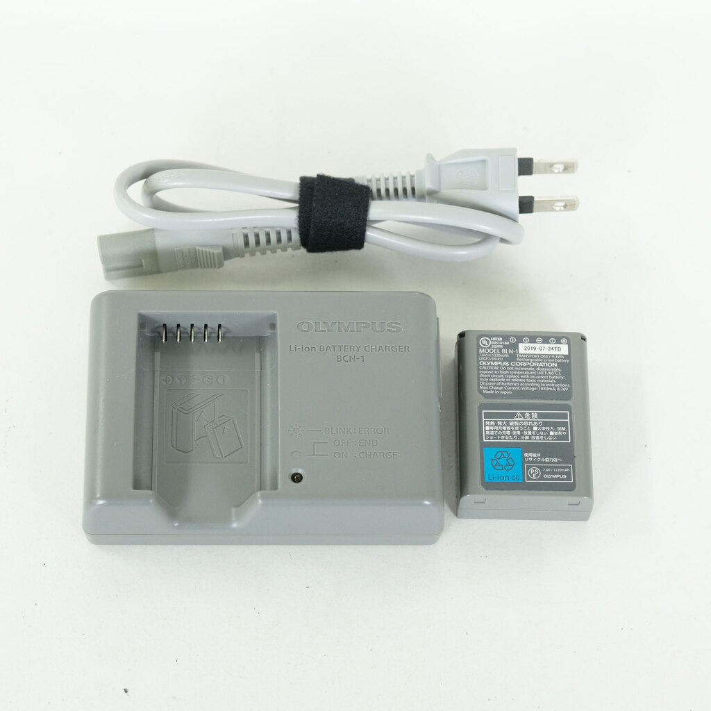 OLYMPUS PEN-F OLYMPUS PEN-F