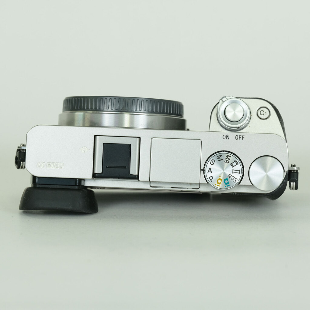 SONY α6000（ILCE-6000）