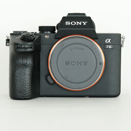 SONY α7 III（ILCE-7M3）