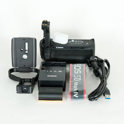 Canon EOS 5D Mark IV