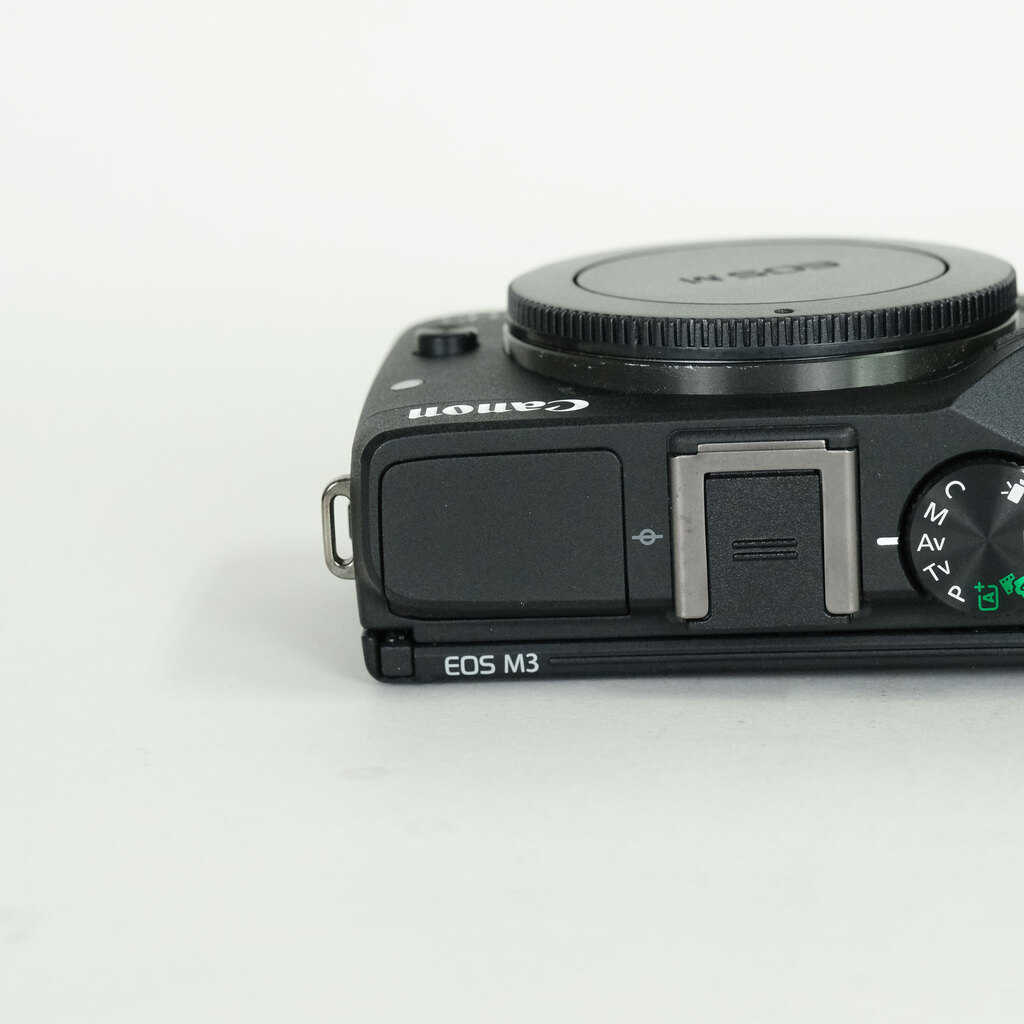 Canon EOS M3 ボディEVFキット ブラック Canon EOS M3 ボディEVFキット ブラック