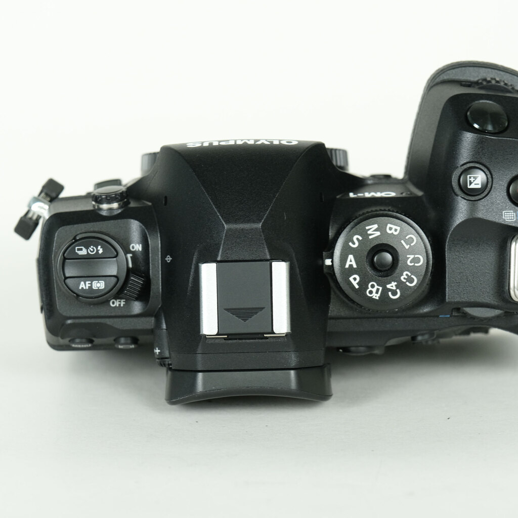 OM SYSTEM OM-1の出品 | ONE SCENE（ワンシーン）