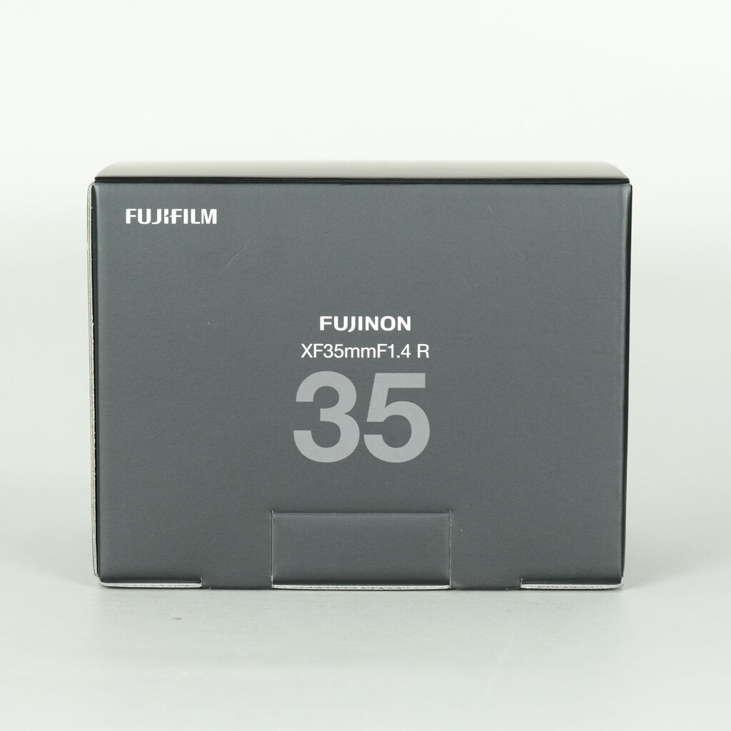美品　FUJI FILM XF35F1.4 R 箱付き FUJIFILM XF35mmF1.4 Rの出品 | ONE SCENE（ワンシーン）