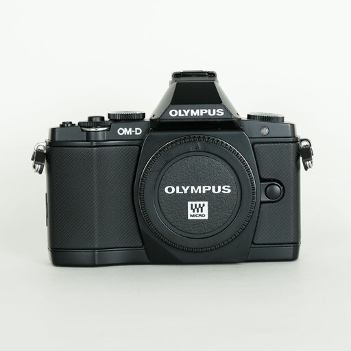 OLYMPUS OM-D E-M5 ボディ ブラック