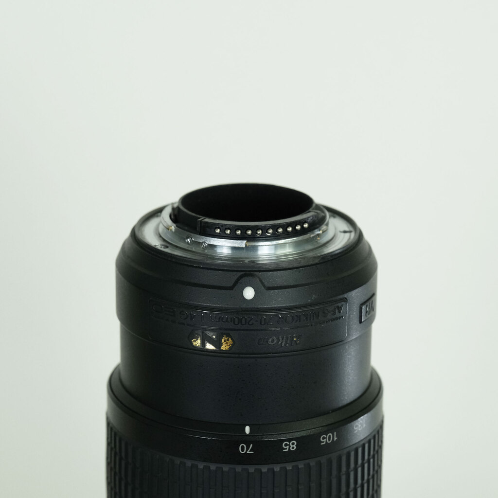 Nikon AF-S NIKKOR 70-200mm f/4G ED VR Nikon AF-S NIKKOR 70-200mm f/4G ED VR