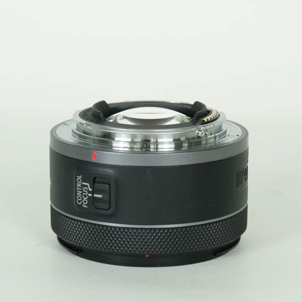 Canon RF16mm F2.8 STMの出品 | ONE SCENE（ワンシーン）