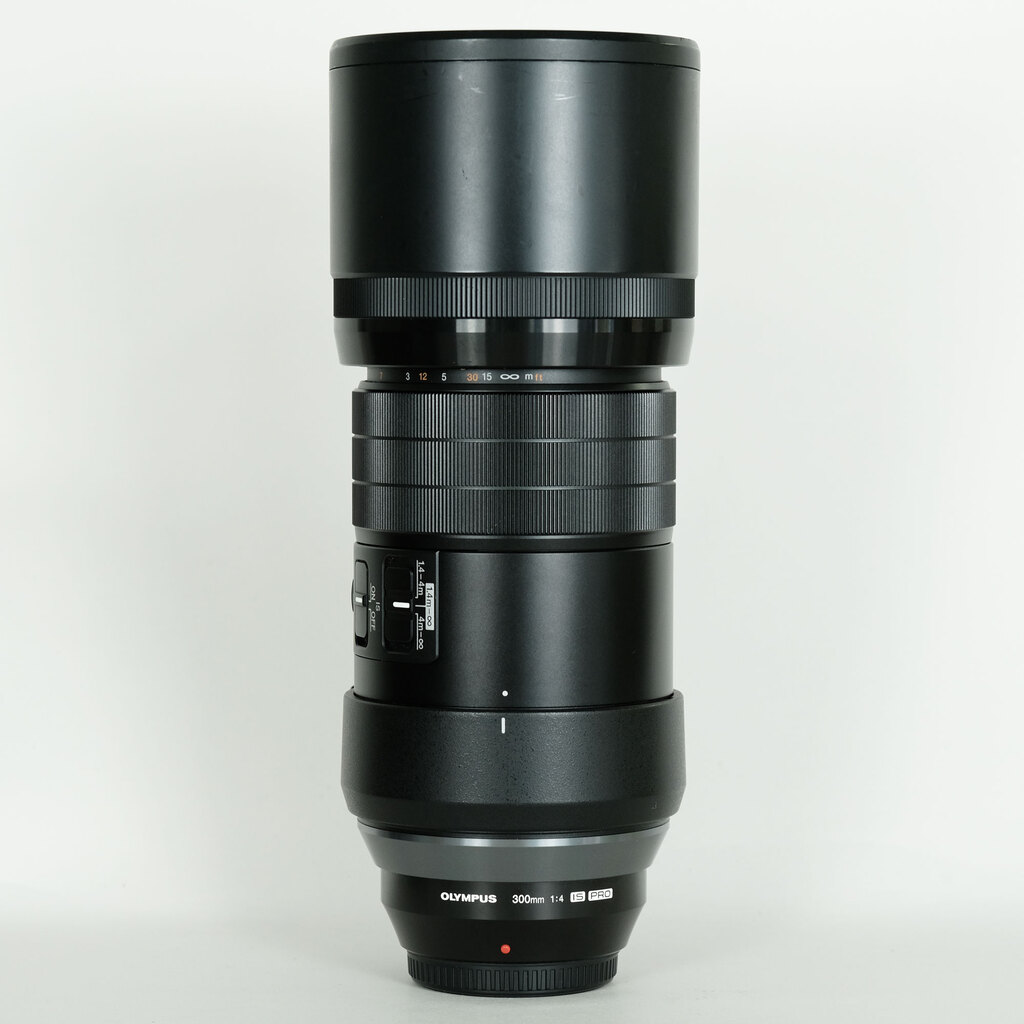 OLYMPUS M.ZUIKO DIGITAL ED 300mm F4.0 IS PRO