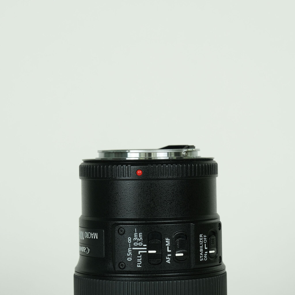 Canon EF100mm F2.8Lマクロ IS USMの出品 | ONE SCENE（ワンシーン）