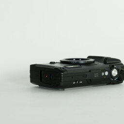 OM SYSTEM Tough TG-7 ブラック