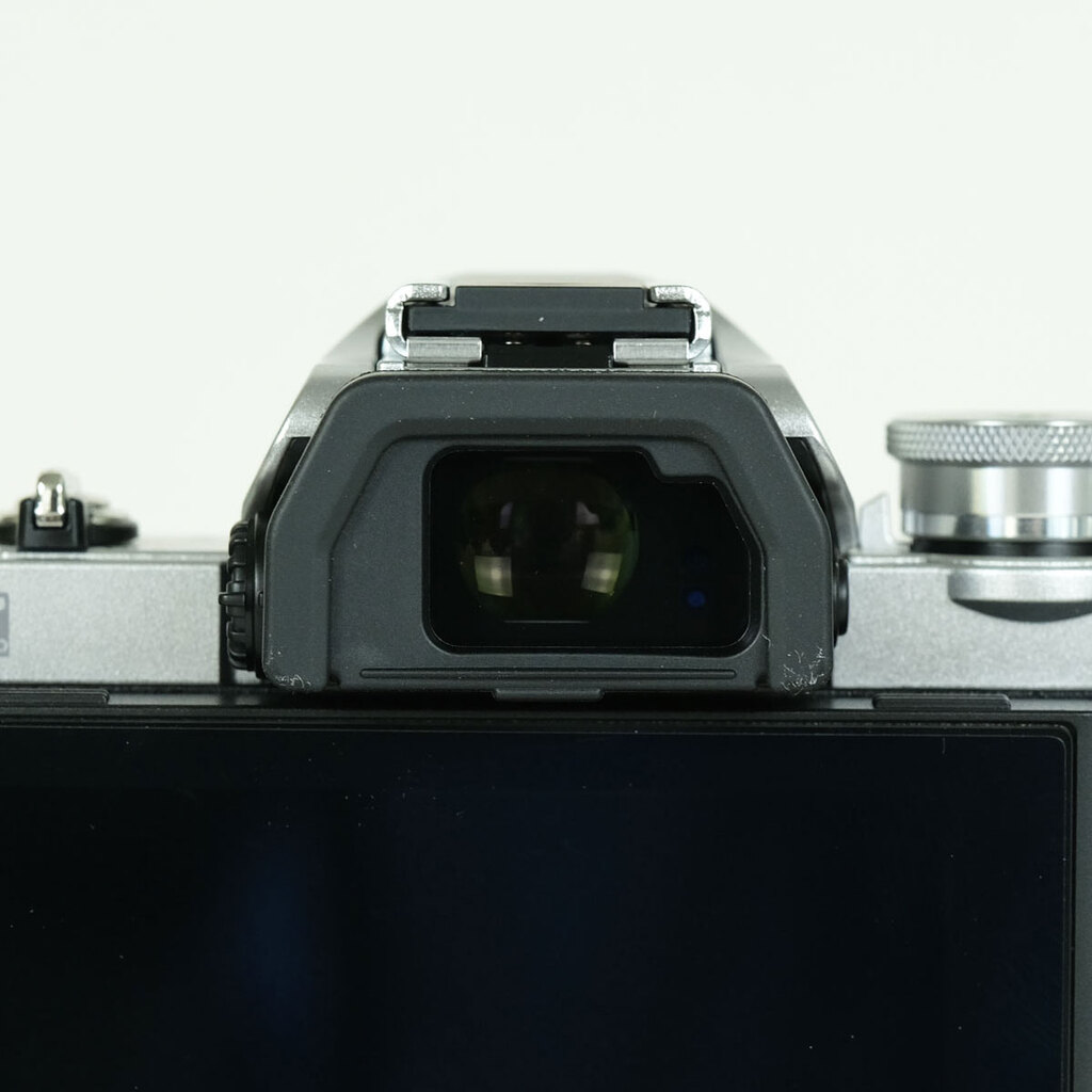 OLYMPUS OM-D E-M10 Mark IV OLYMPUS OM-D E-M10 Mark IV