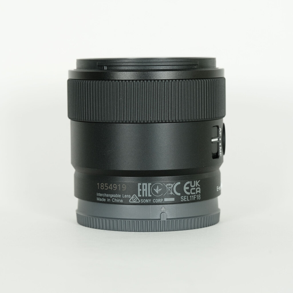 SONY E 11mm F1.8 SEL11F18