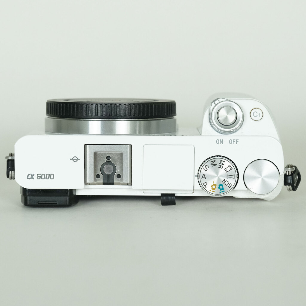 SONY α6000（ILCE-6000）