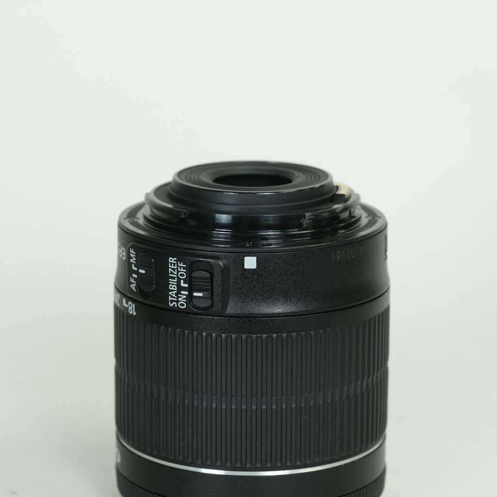 Canon EF-S18-55mm F3.5-5.6 IS STM