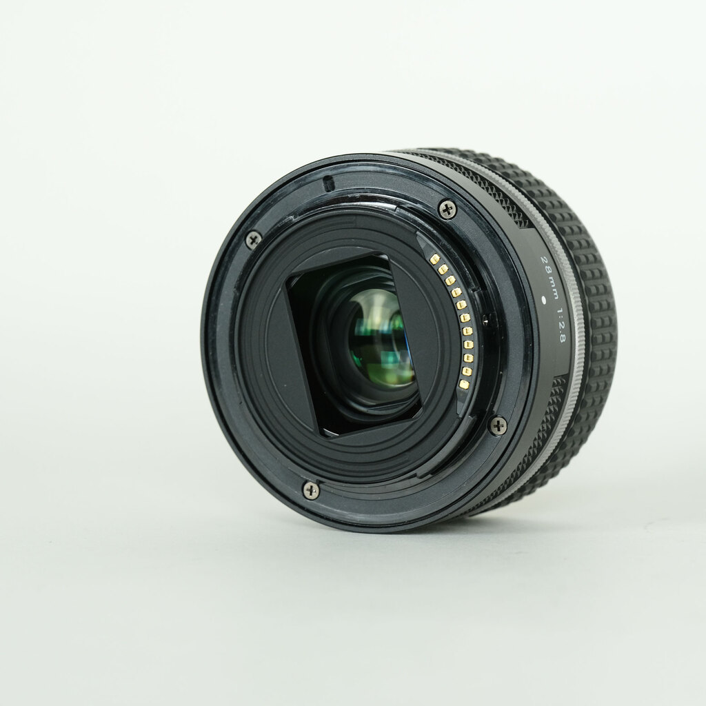 Nikon NIKKOR Z 28mm f/2.8