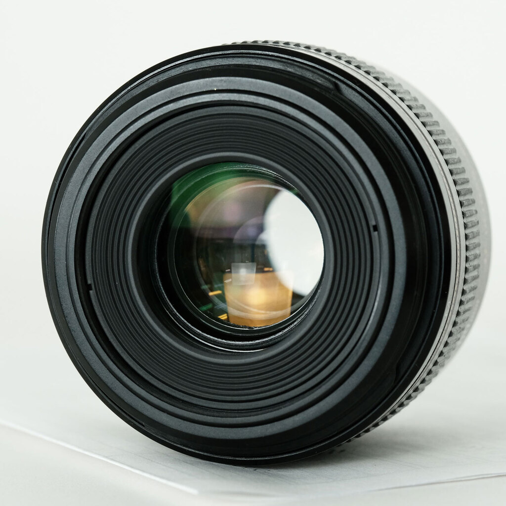 Canon EF-S60mm F2.8 マクロ USMの出品 | ONE SCENE（ワンシーン）