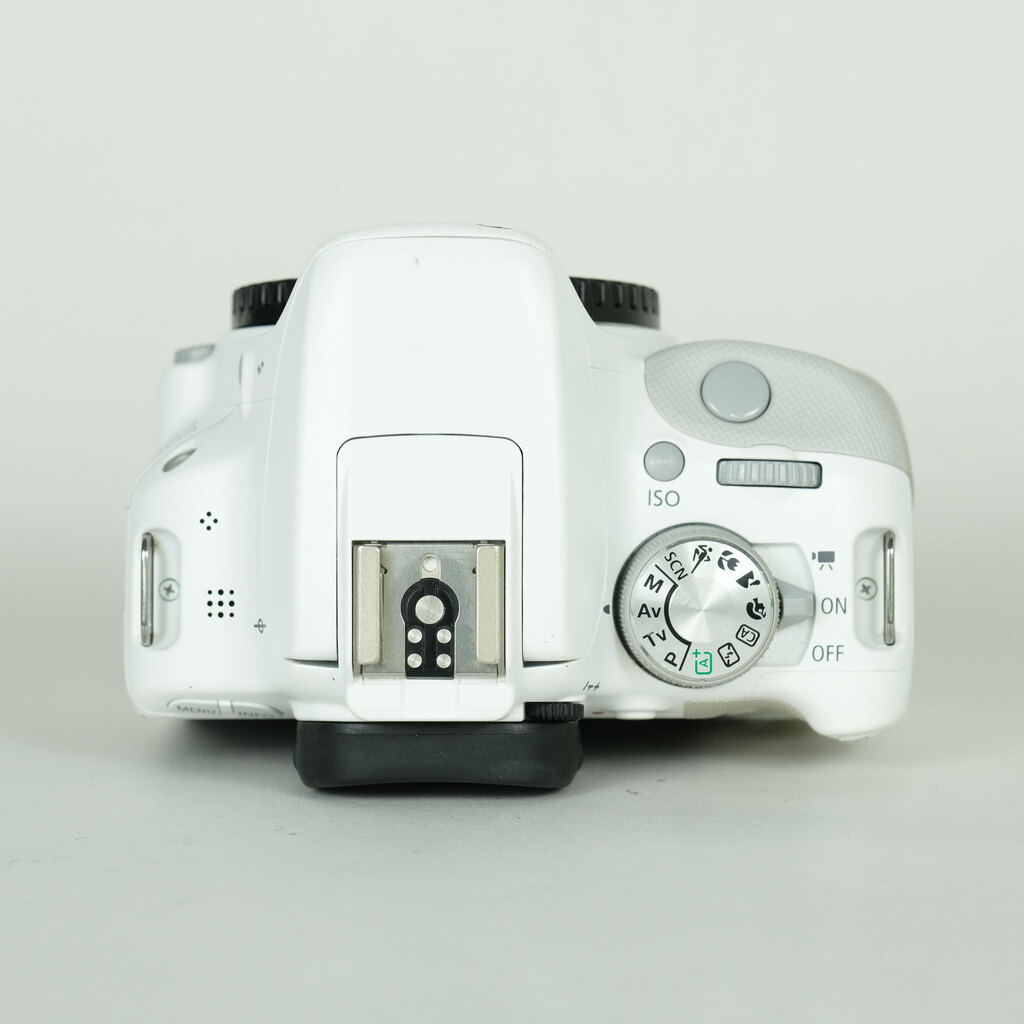 Canon EOS Kiss X7 ボディ ホワイトの出品 | ONE SCENE（ワンシーン）