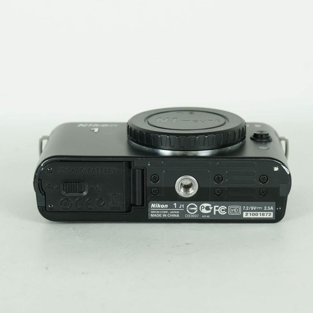 Nikon Nikon1 J1 ボディ ブラックの出品 | ONE SCENE（ワンシーン）