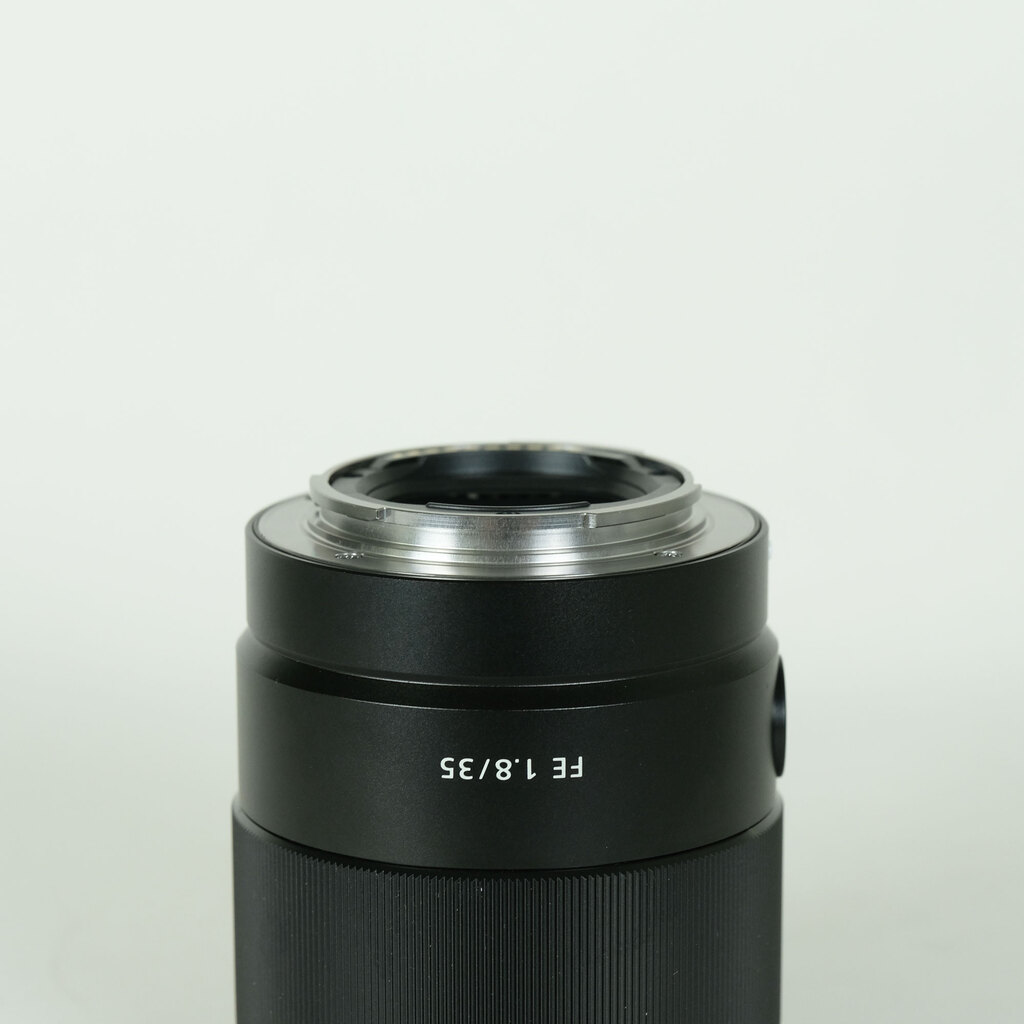 SONY FE 35mm F1.8 SEL35F18F