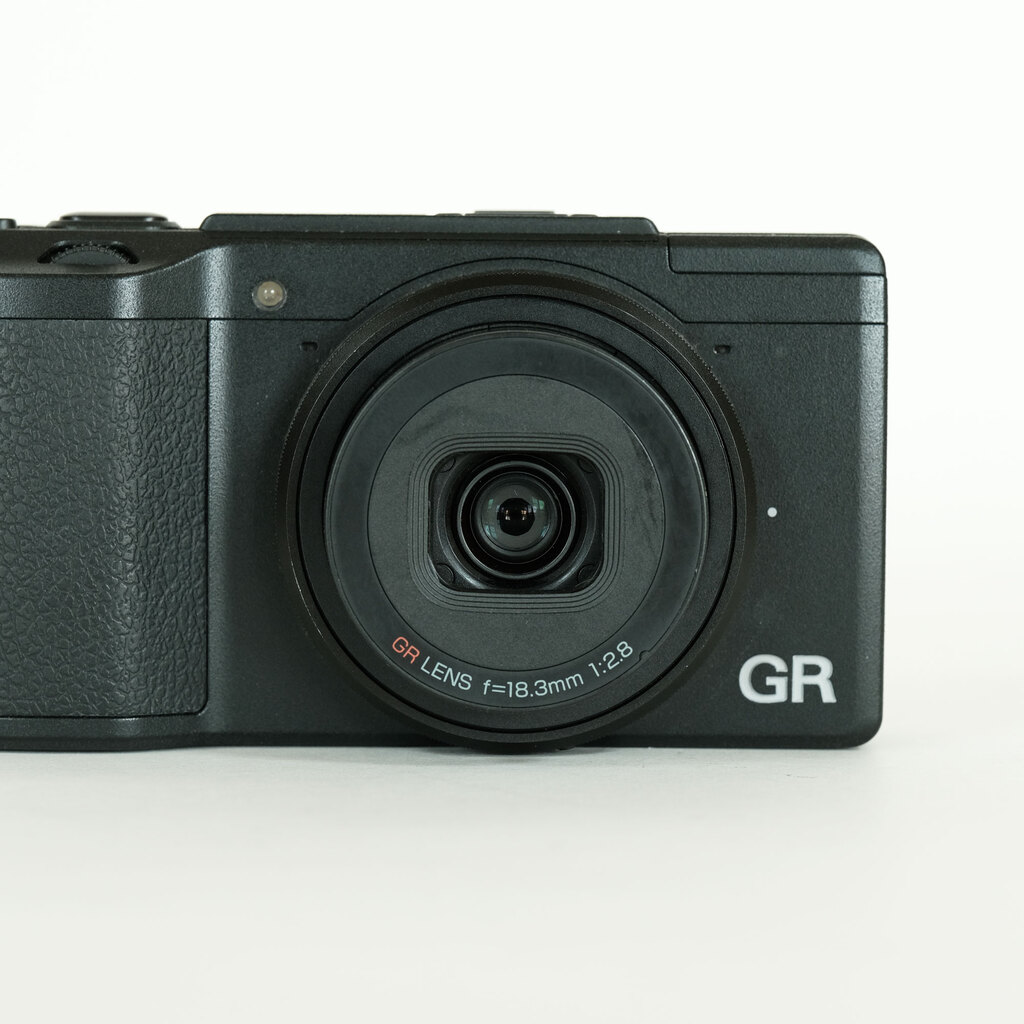 RICOH GR II