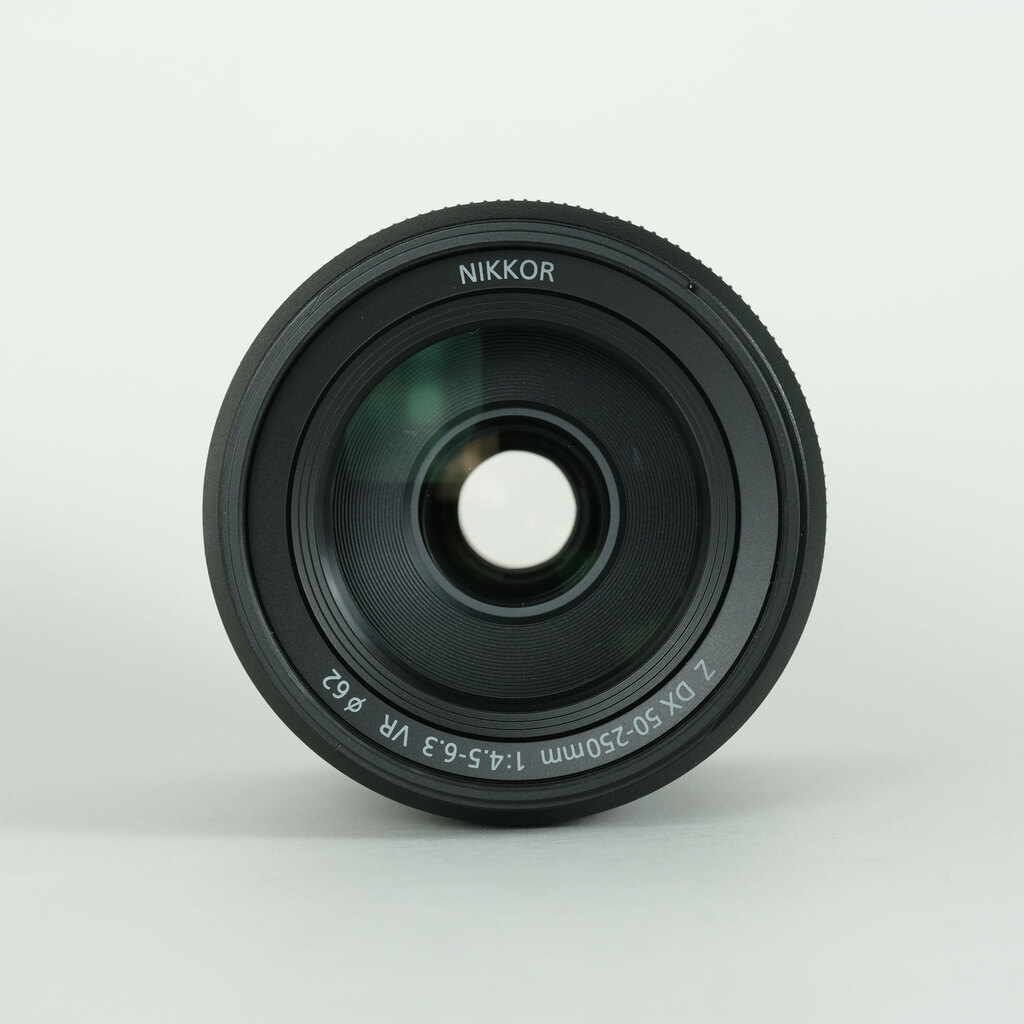 Nikon NIKKOR Z DX 50-250mm f/4.5-6.3 VRの出品 | ONE SCENE（ワン
