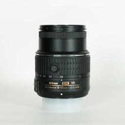 Nikon AF-S DX NIKKOR 18-55mm f3.5-5.6G VR II Nikon AF-S DX NIKKOR 18-55mm f3.5-5.6G VR II