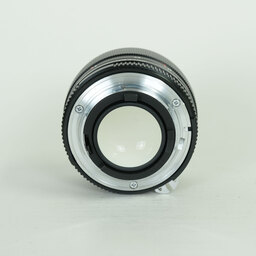 Carl Zeiss Planar T* 50mm F1.4 ZF [ニコンF用]
