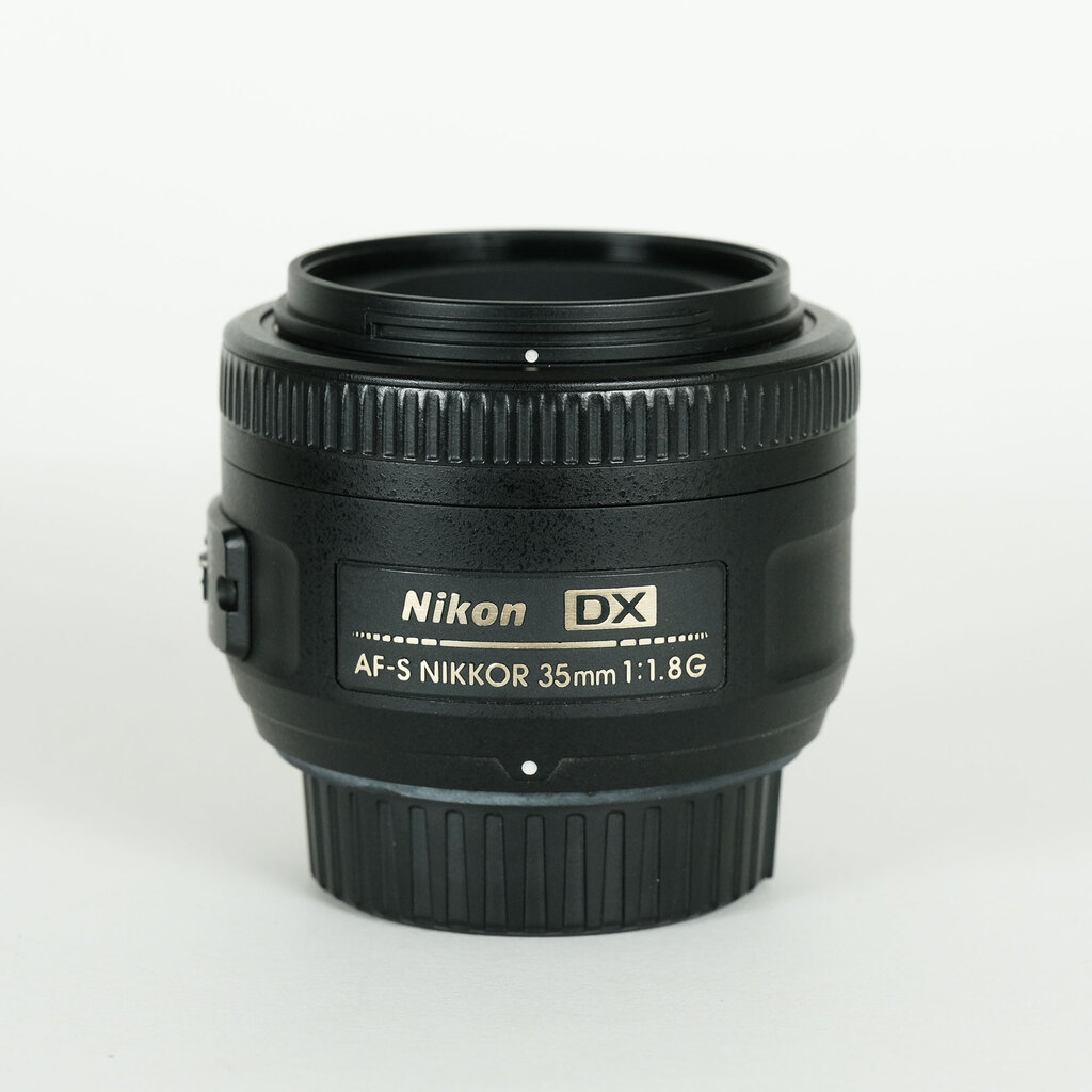 Nikon AF-S DX NIKKOR 35mm f/1.8G