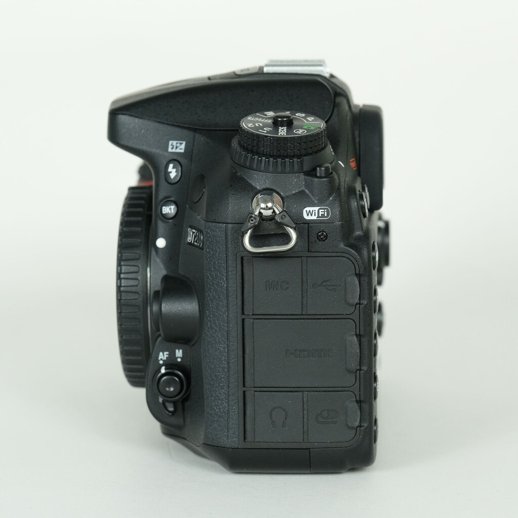 Nikon D7200