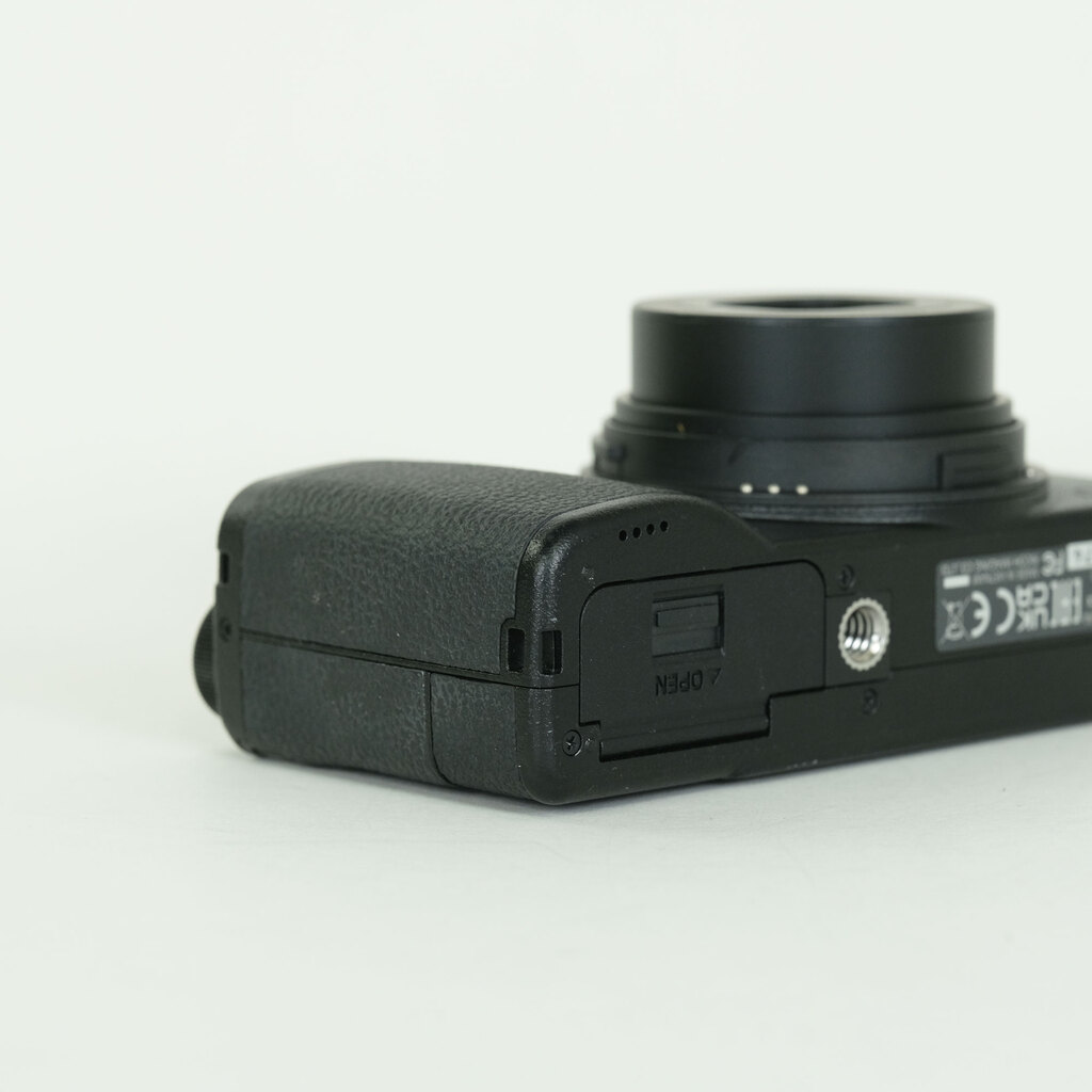 RICOH GR IIIxの出品 | ONE SCENE（ワンシーン）