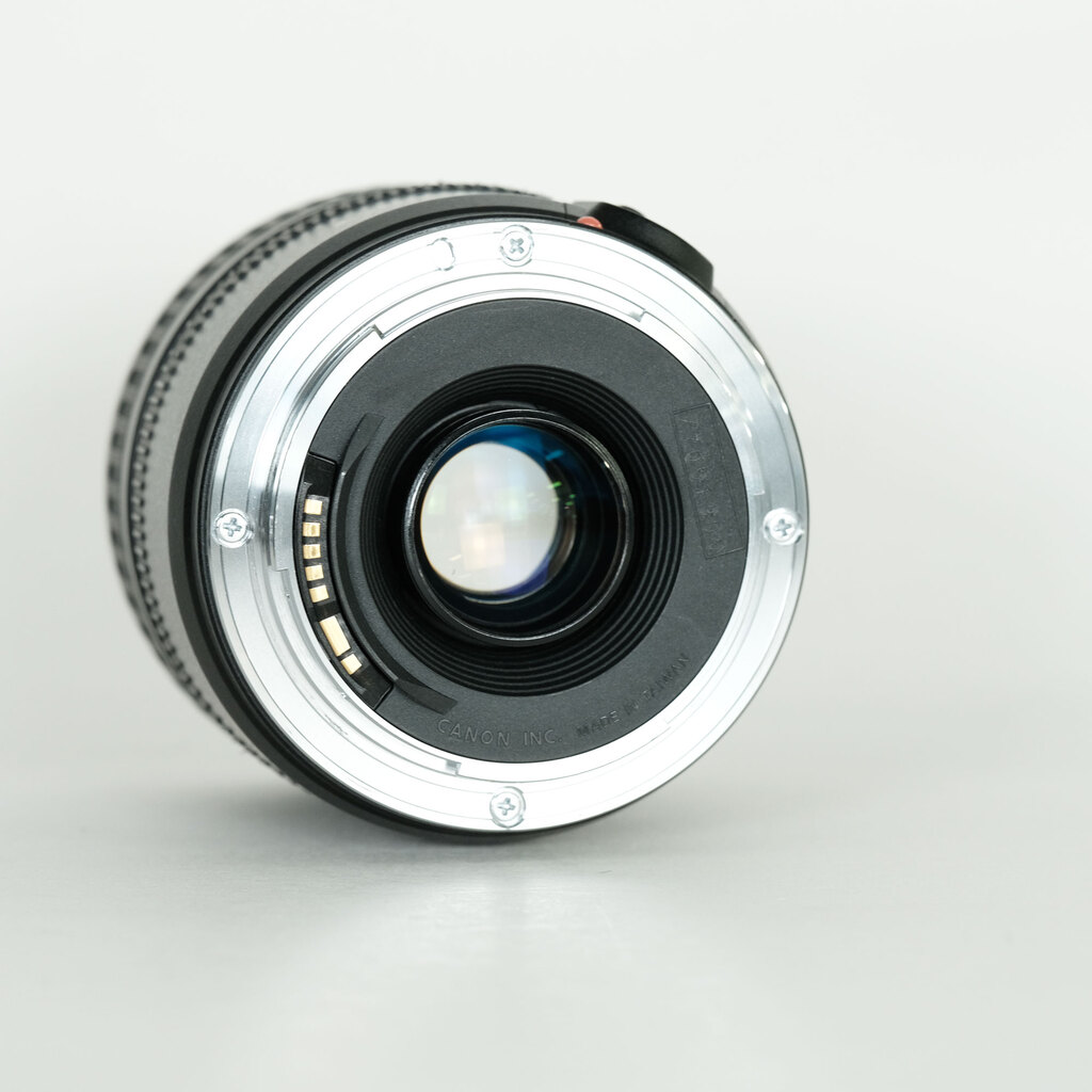 Canon EF28-105mm F3.5-4.5 II USM