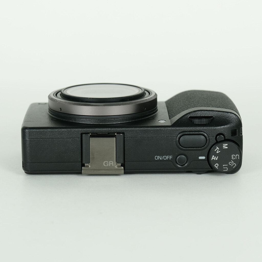 RICOH GR IIIx RICOH GR IIIx