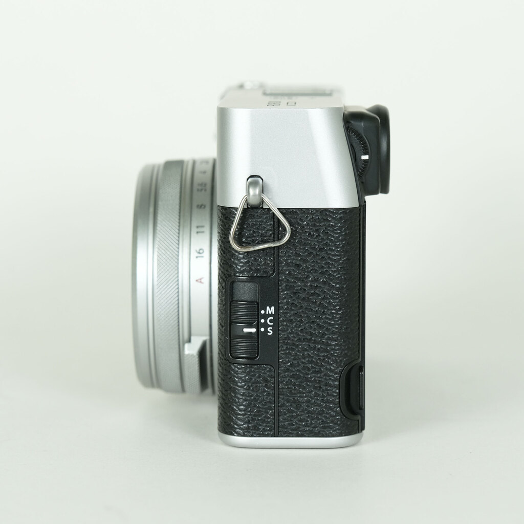 FUJIFILM X100V シルバー