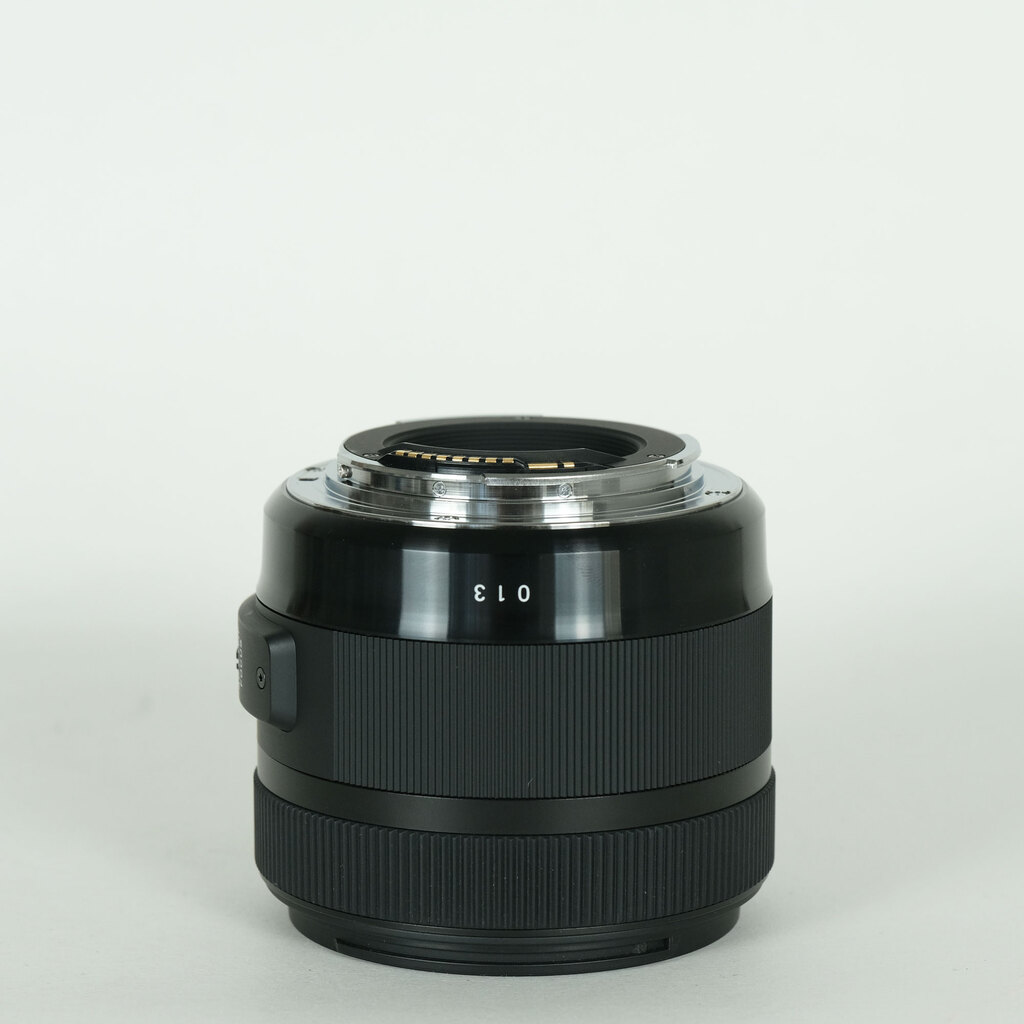 SIGMA 30mm F1.4 DC HSM | Art [キヤノン用]