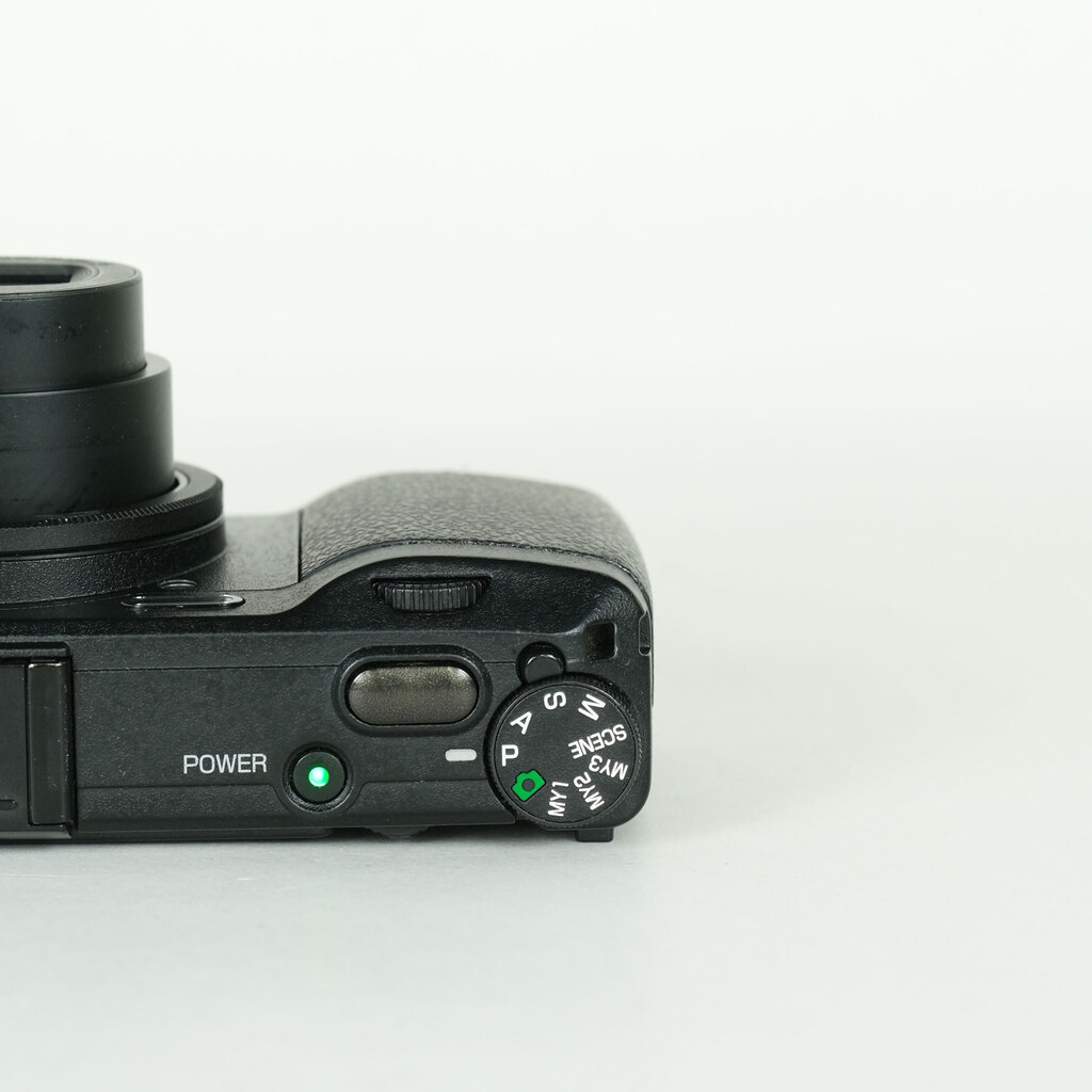 RICOH GR DIGITAL IVの出品 | ONE SCENE（ワンシーン）