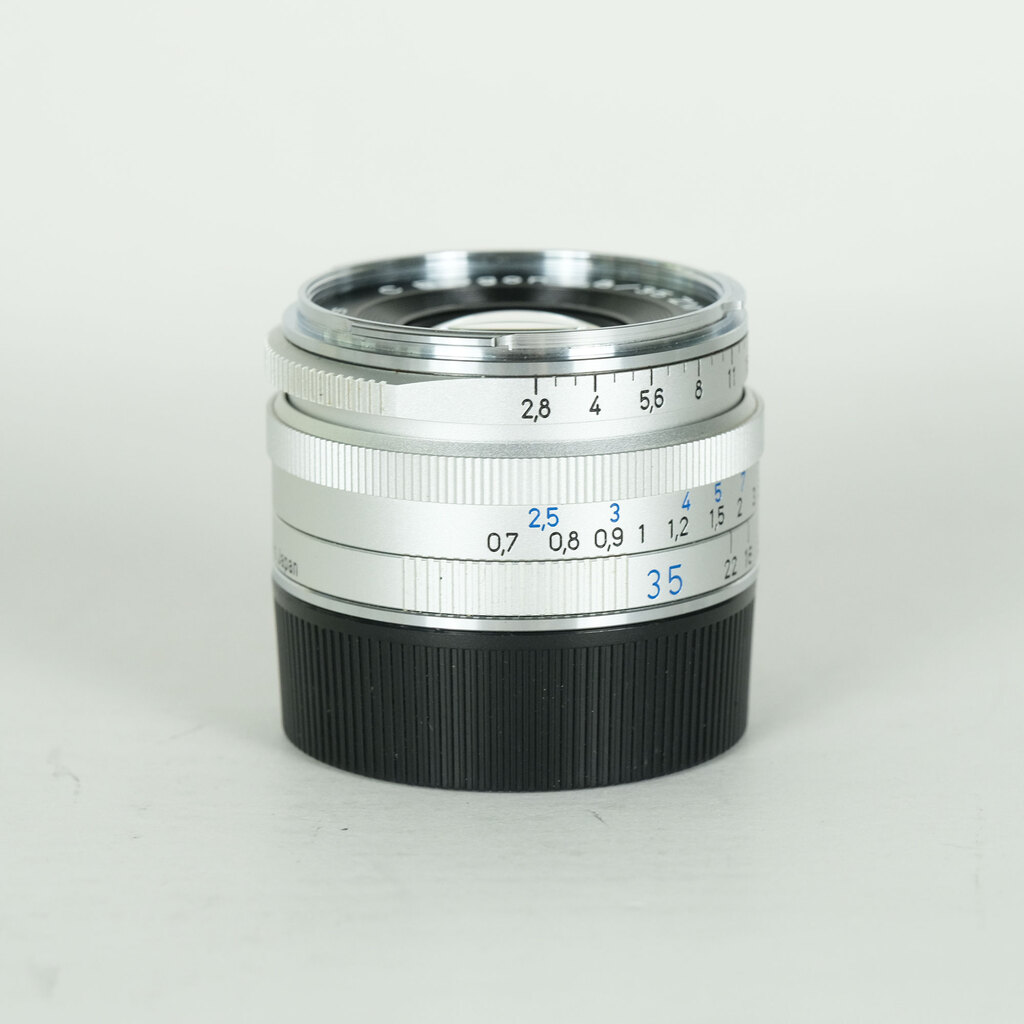 Carl Zeiss C Biogon T*2.8/35ZM シルバーの出品 | ONE SCENE（ワン