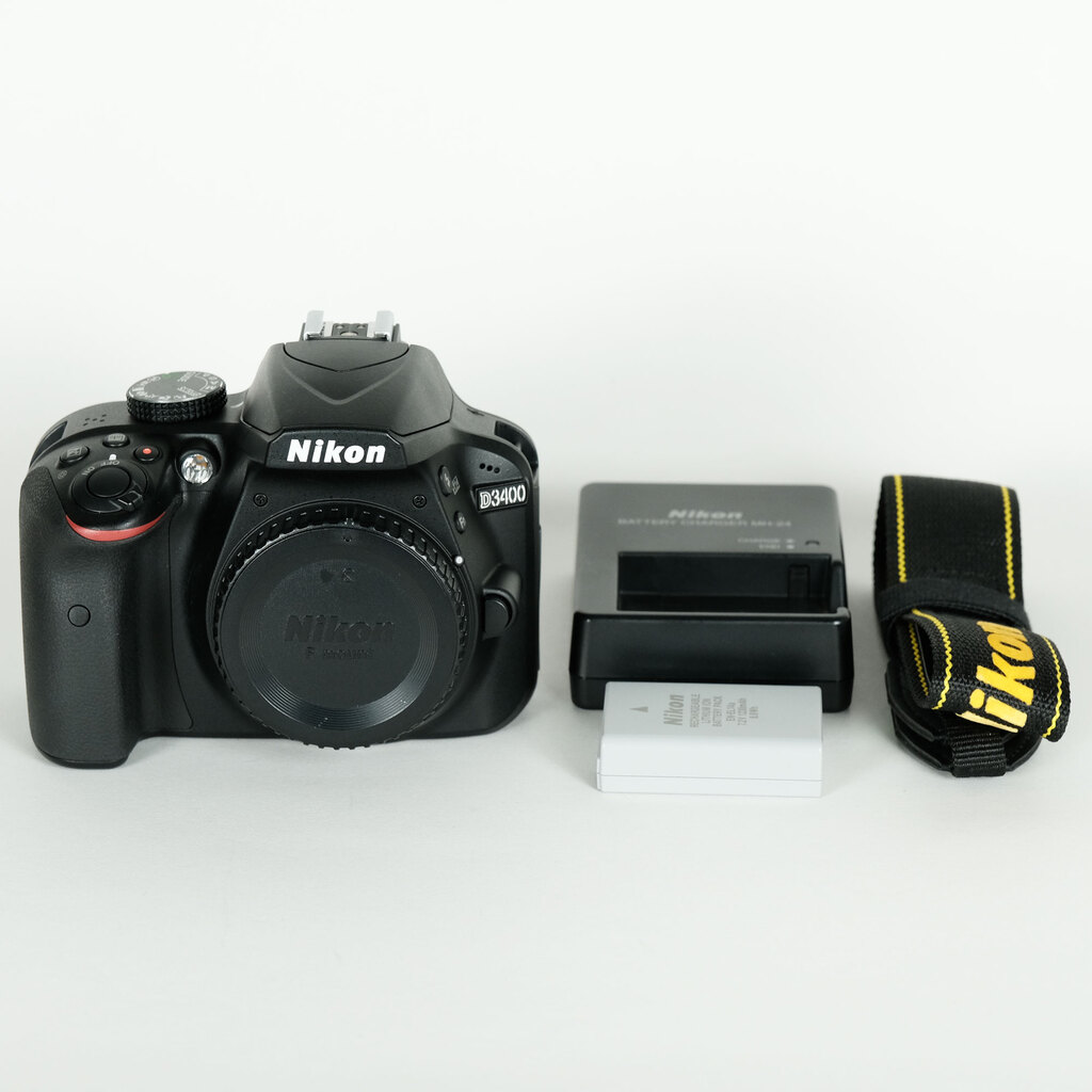Nikon D3400