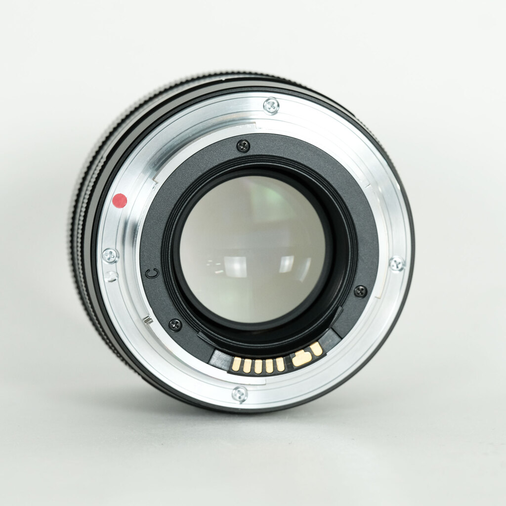 Carl Zeiss Planar T* 50mm F1.4 ZE [キヤノンEF用]