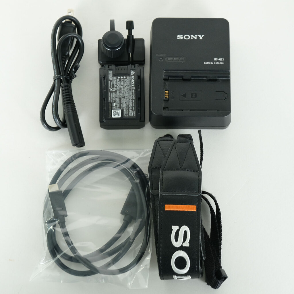 SONY α7R IV（ILCE-7RM4）の出品 | ONE SCENE（ワンシーン）