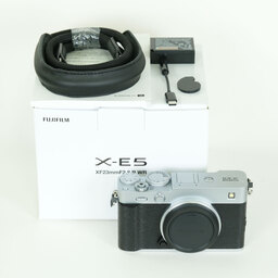 FUJIFILM X-E5