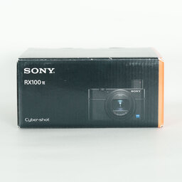 SONY Cyber-shot DSC-RX100M6