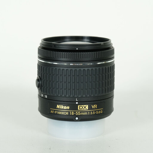 Nikon AF-P DX NIKKOR 18-55mm F3.5-5.6G VR